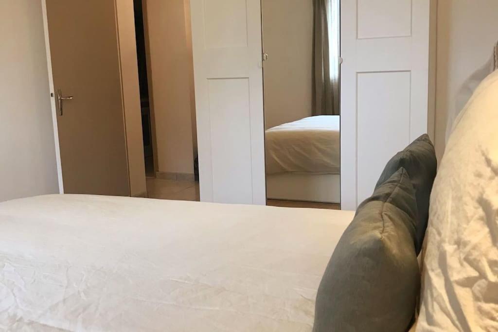 Appartement A 2 Pas Du Mont St-Michel بونتورسون المظهر الخارجي الصورة